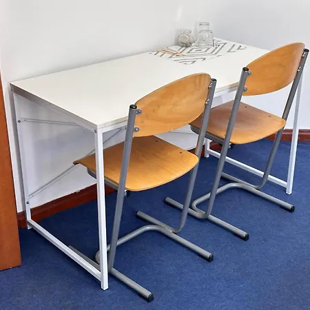 Oda ve Kahvaltı Genius Rooms- 24h Self Check-in Poznan